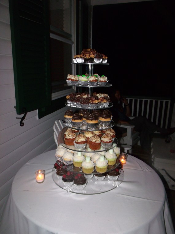 Cup Cake Tower for Wedding Cake